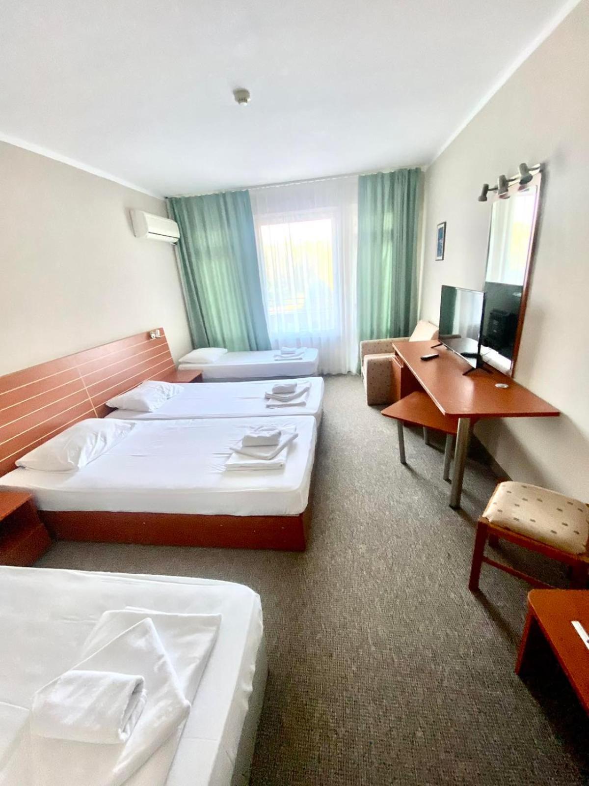 Hotel Green Park Китен Экстерьер фото
